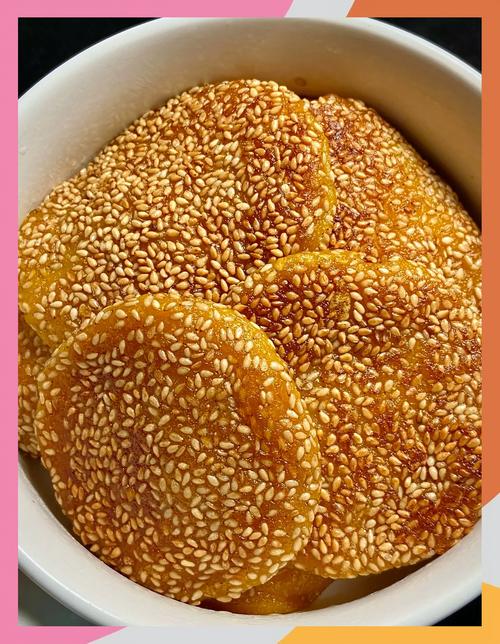 南瓜饼的南瓜饼的做法_南瓜饼饼怎么做_酥脆金黄南瓜饼圈​